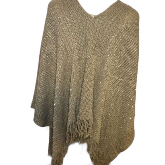 Ruana Style Tan Thick Knit Womens Wrap Hem Sweater Fringe Poncho Scoop Neck - Picture 3 of 6